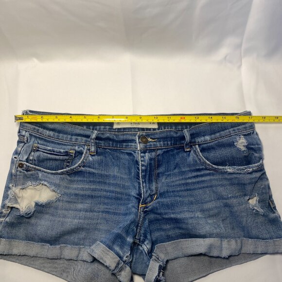 VTG Abercrombie Fitch Womens 10 Distressed LowRise Booty Shorts Thrashed Jeans - Picture 15 of 15